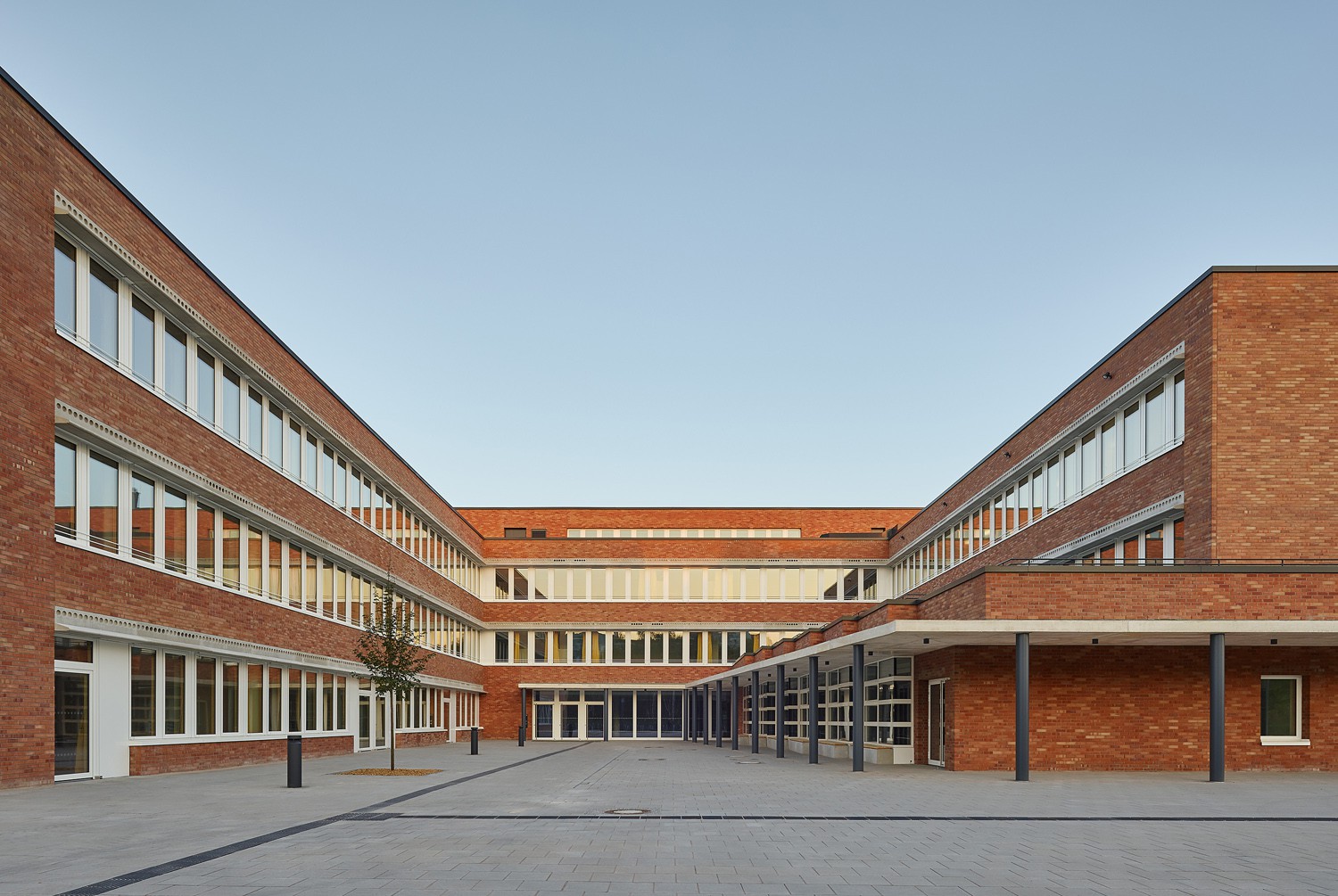 Real- und Staatliche Fachoberschule in Nuremberg