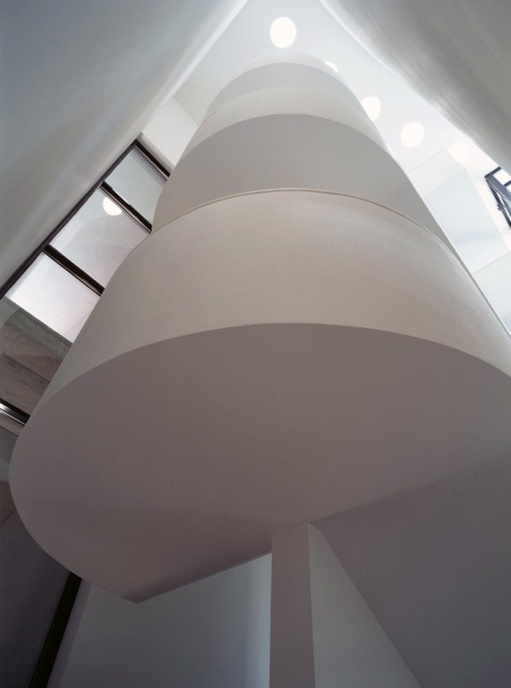 Storage and office building in Reutlingen